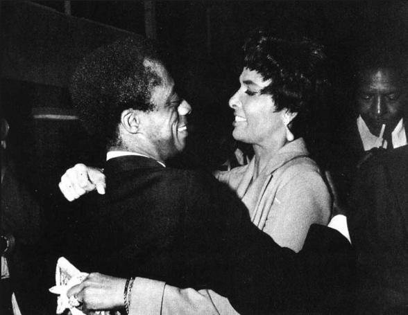 James Baldwin and Lena Horne embracing during a meeting in New York in 1963.